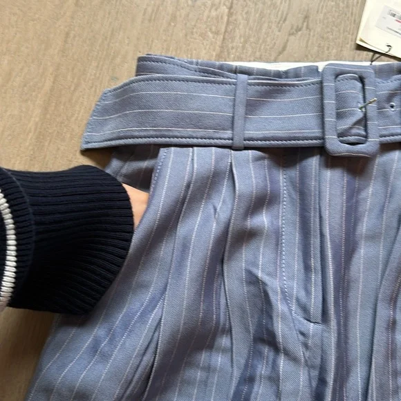NWT Sandro blue/white shorts french size 34/us size 2 (xs)